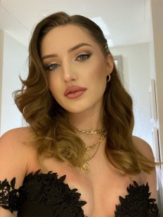 Фото проститутки Юля №1 в городе Новосибирск